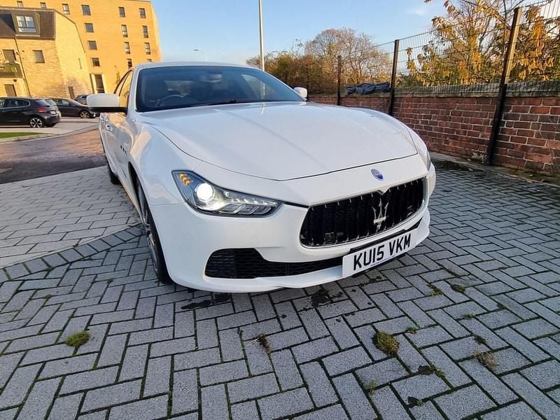Used Maserati Ghibli 275 HP (202 kW) 2015 White Sedan