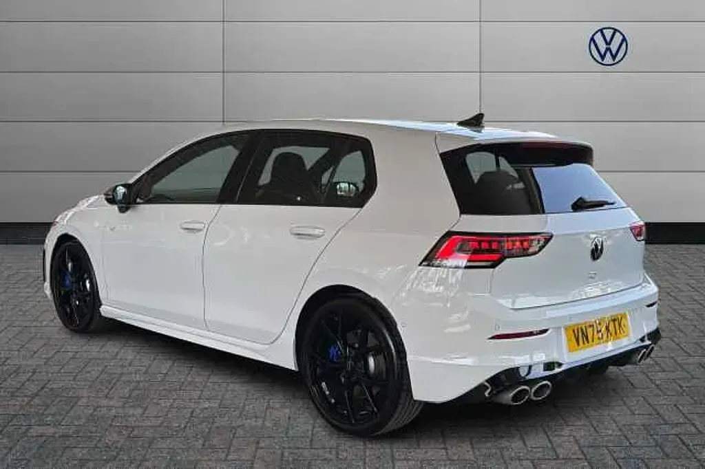 Used VW Golf VIII R 333 HP (244 kW) 2026 White Hatchback