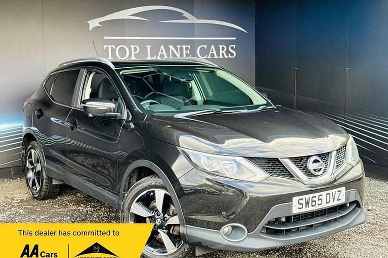 Black Used 2015 Nissan Qashqai N-TEC SUV | £5,795 (Fair price) - Image 1/1