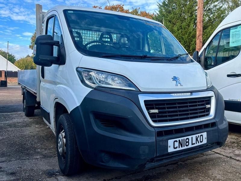 White Used 2018 Peugeot Boxer Van | £7,995 (Super price) - Image 1/2