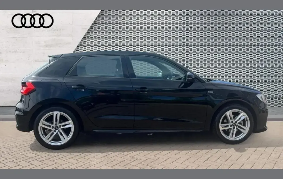 Used Audi A1 S-Line 110 HP (80 kW) 2022 Black SUV
