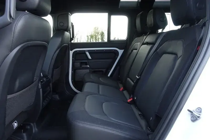 Used Land Rover Defender HSE Dynamic 2022 White SUV