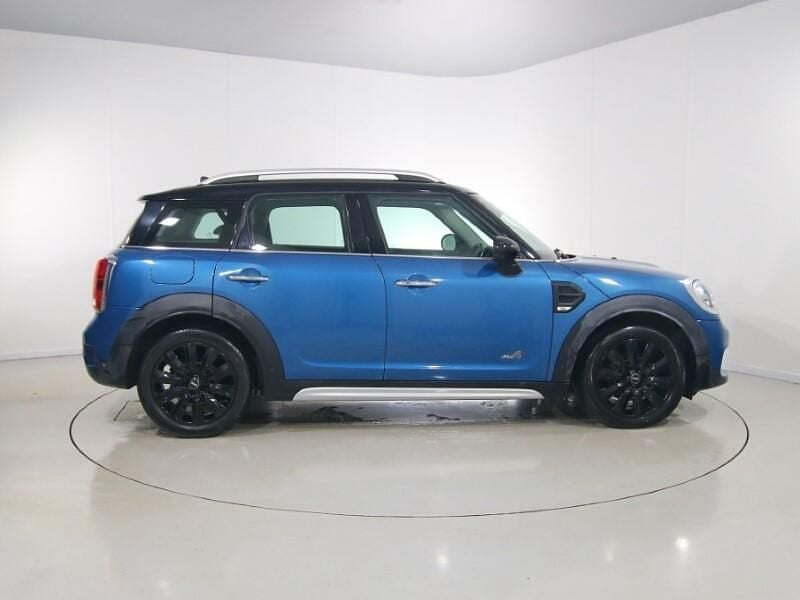 Used Mini Cooper Countryman 134 HP (98 kW) 2017 Blue SUV