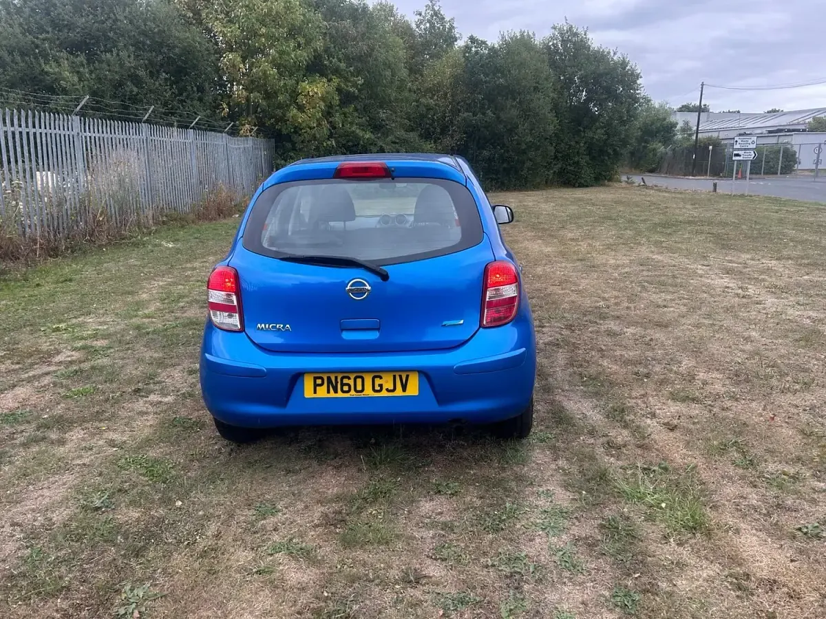 Used Nissan Micra Acenta 98 HP (72 kW) 2011 Blue Hatchback