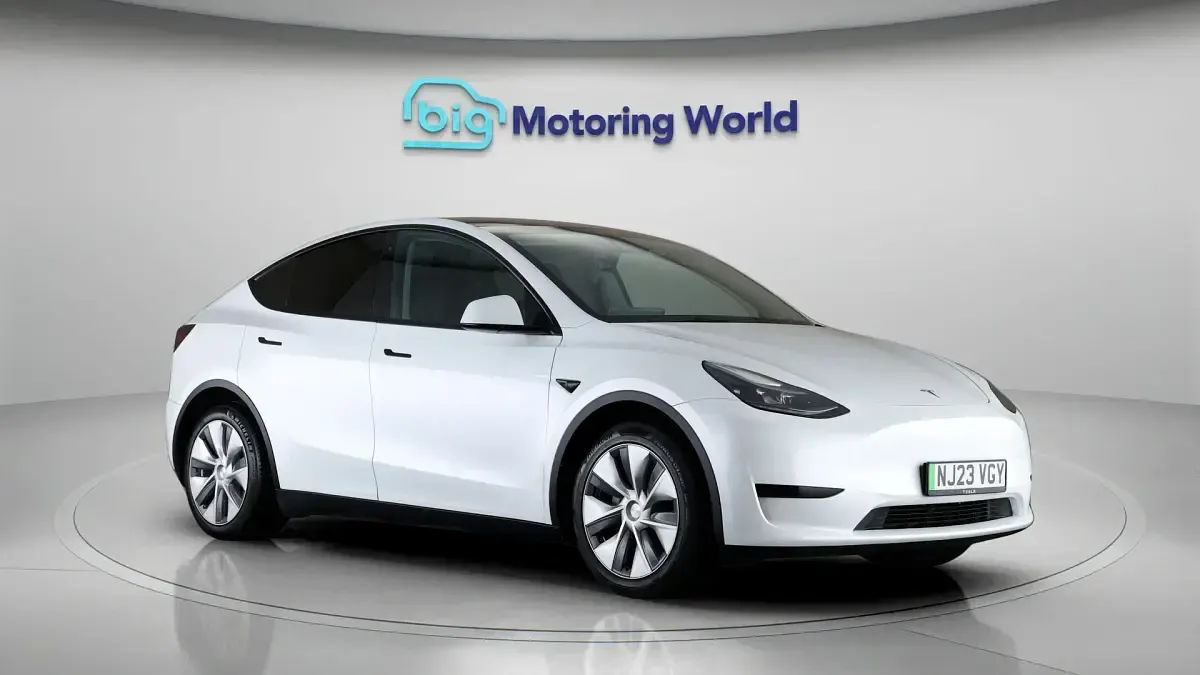 Używany Tesla Model Y RWD 219 kW (299 KM) 2023 SUV