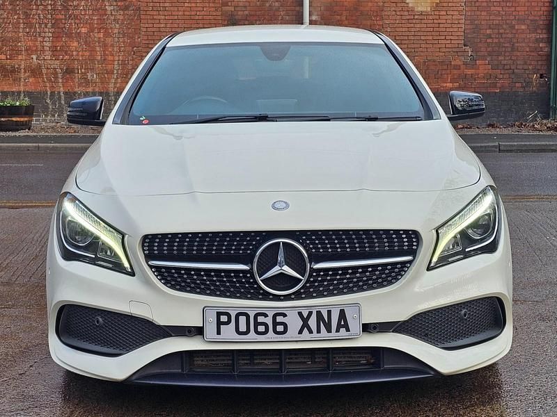 Used Mercedes CLA220 Shooting Brake AMG line 177 HP (130 kW) 2016 White Estate