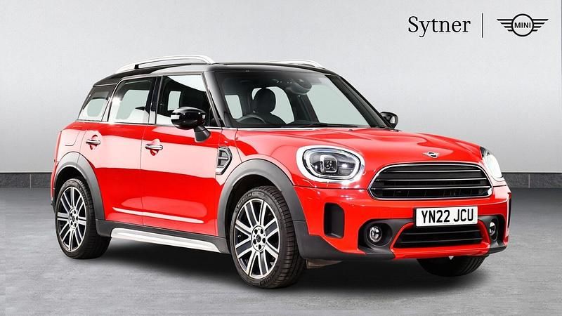 Used Mini Cooper Countryman Exclusive 134 HP (98 kW) 2022 Red SUV