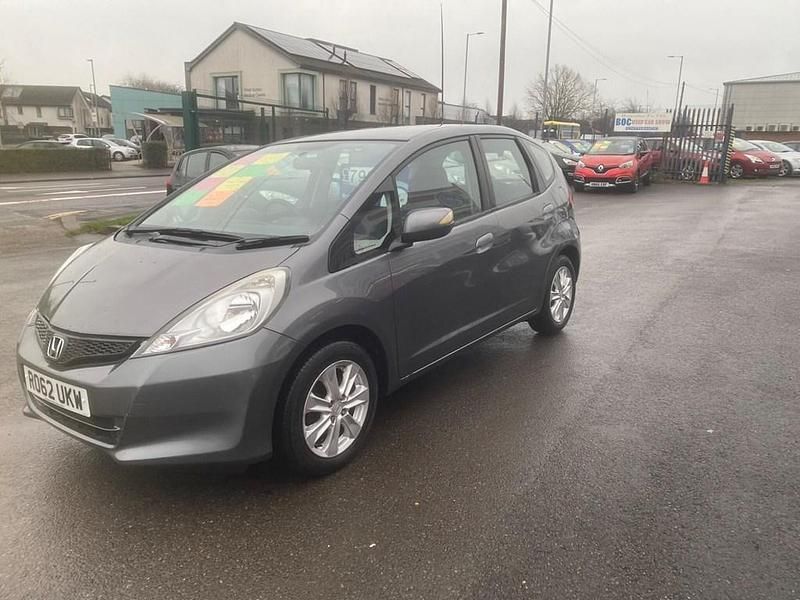 Used Honda Jazz ES 99 HP (72 kW) 2012 Grey Hatchback