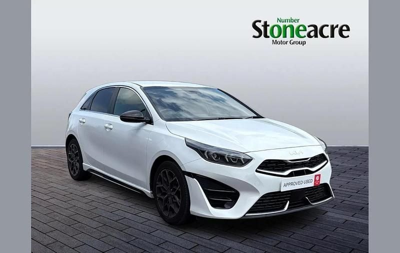 White Used 2024 Kia Ceed GT-Line Hatchback | £18,189 (Fair price) - Image 1/4