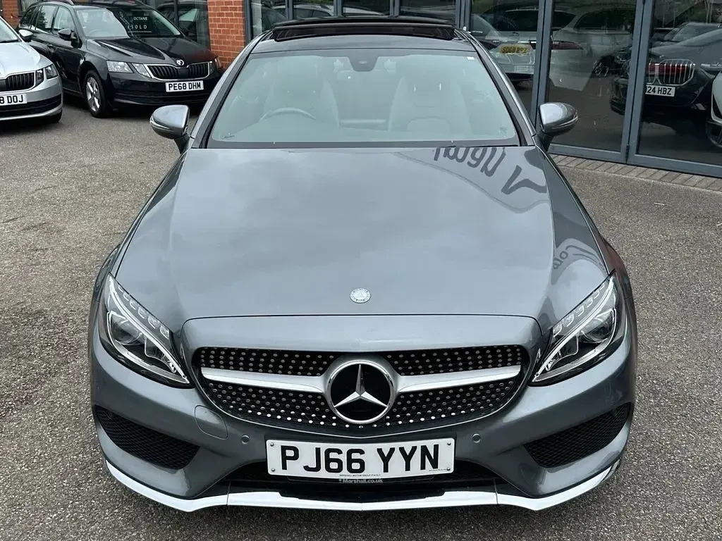 Used Mercedes C220 AMG Line Premium 167 HP (122 kW) 2016 Grey Coupe
