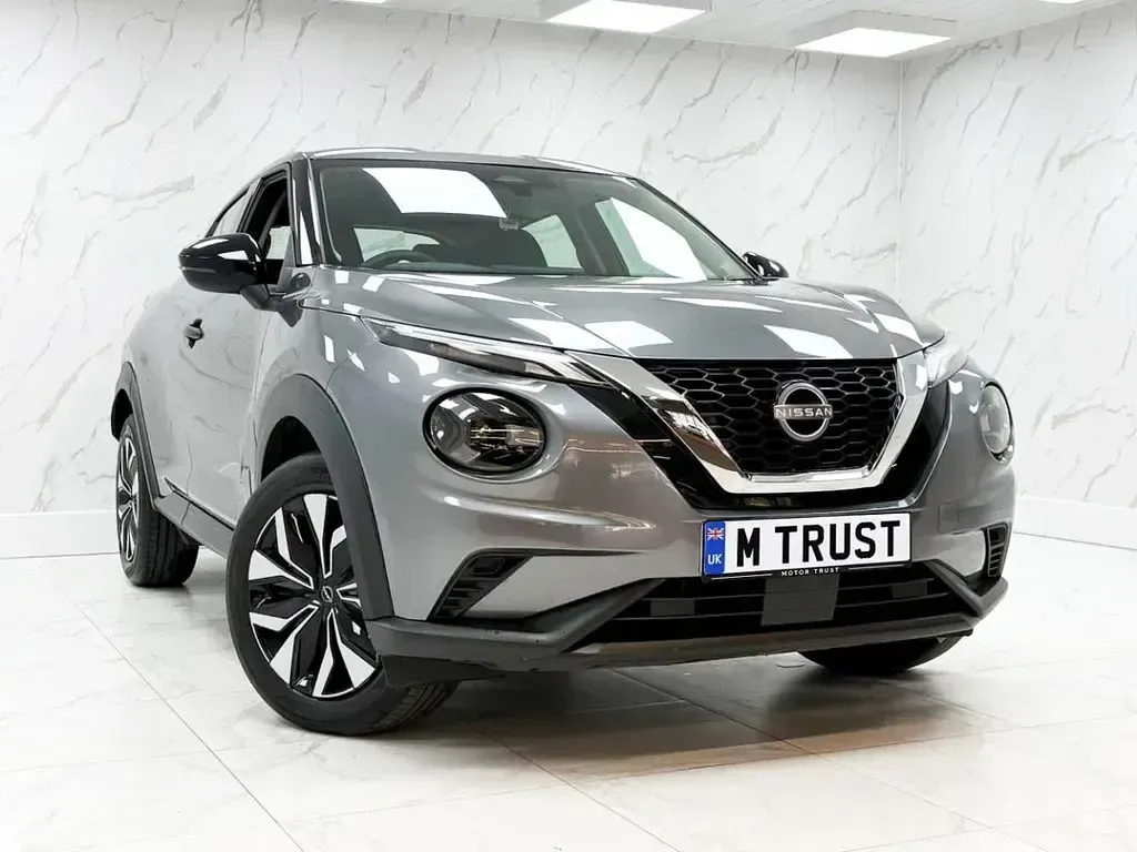 Used Nissan Juke Acenta Premium 114 HP (83 kW) 2025 Grey SUV