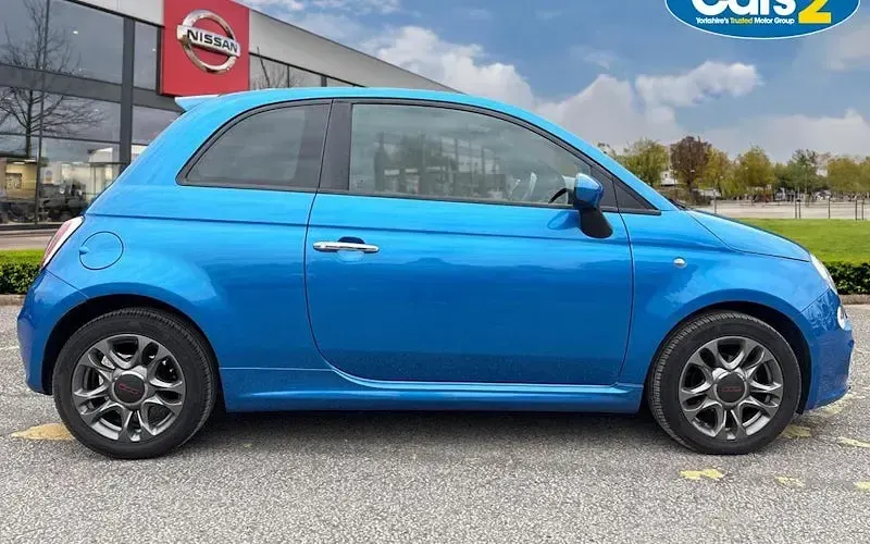 Gebraucht Fiat 500 S 69 PS (50 kW) 2014 Blau Kleinwagen