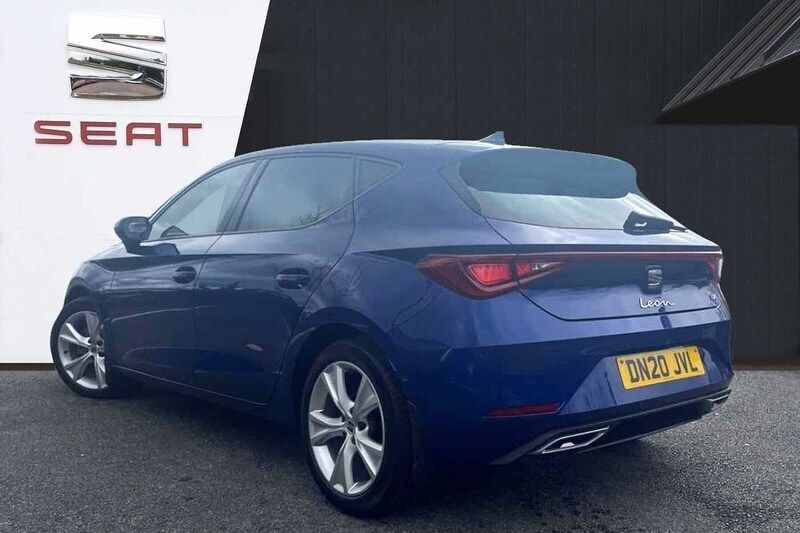 Used Seat Leon FR 130 HP (95 kW) 2020 Blue Hatchback