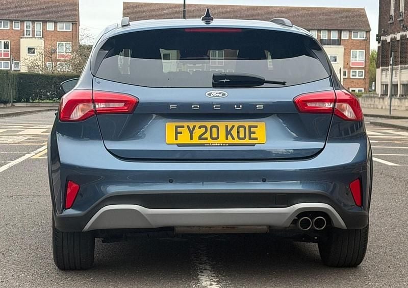 Used Ford Focus Active 120 HP (88 kW) 2020 Blue Hatchback