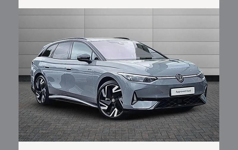 Grey Used 2025 VW ID.7 GTX Sedan | £50,750 (A bit pricey) - Image 1/4