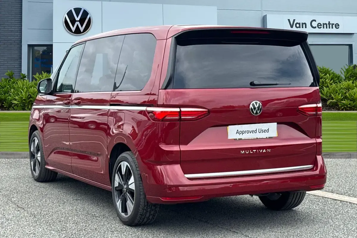 Used VW Multivan Style 150 HP (110 kW) 2025 Red MPV