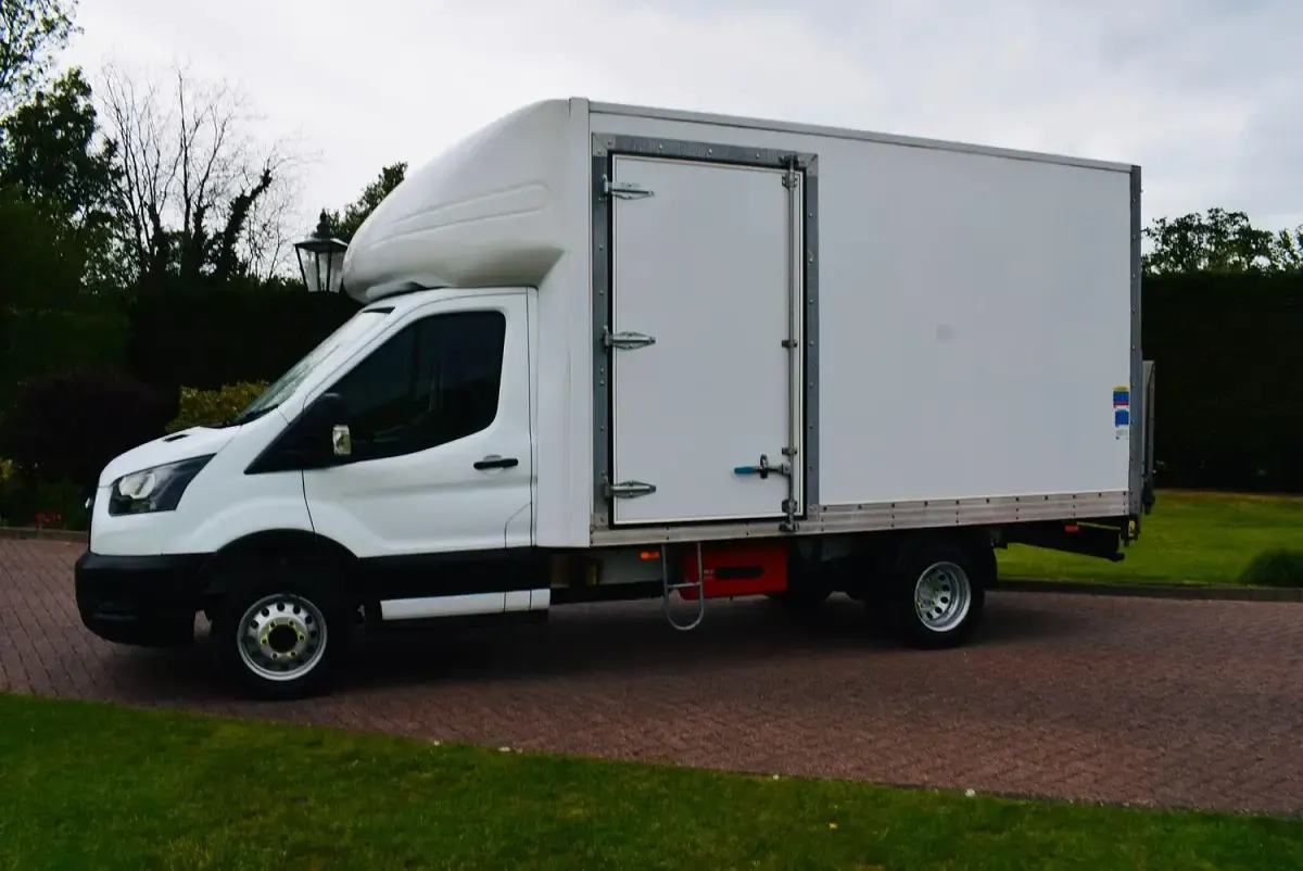 Used Ford Transit S 130 HP (95 kW) 2022 White Cabriolet