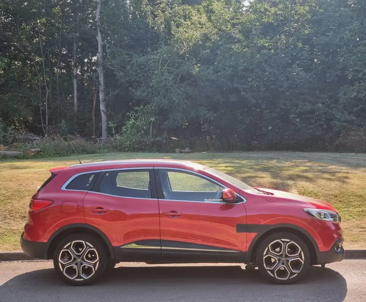 Used Renault Kadjar Dynamique 130 HP (95 kW) 2016 Red SUV