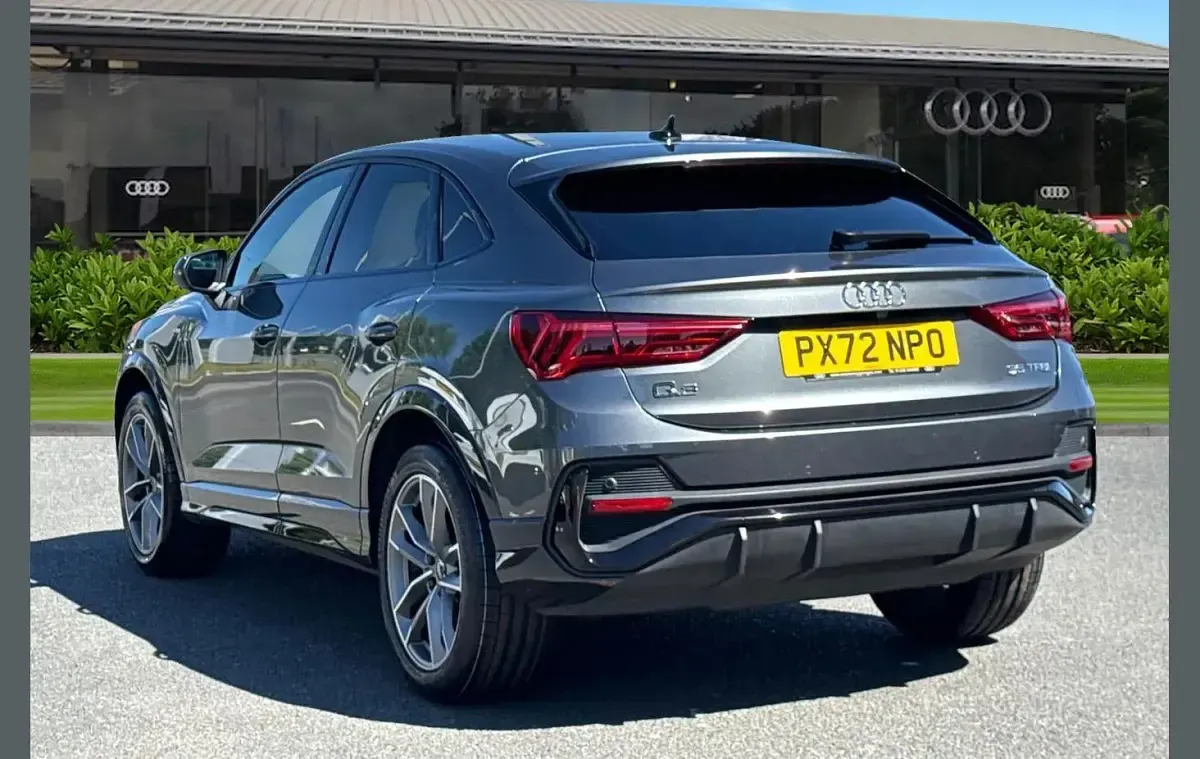 Used Audi Q3 Black Edition 150 HP (110 kW) 2022 Grey SUV