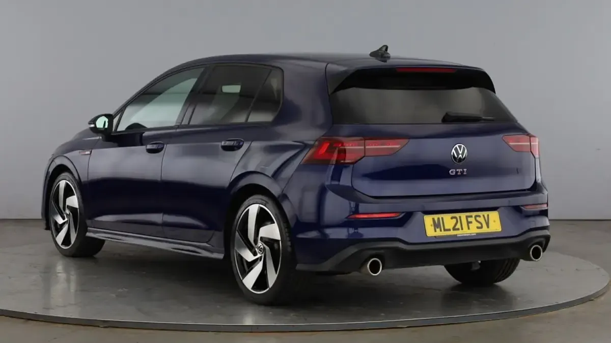 Used VW Golf VII GTI 241 HP (177 kW) 2021 Atlantic blue Hatchback