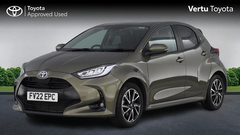 Used Toyota Yaris Hybrid Design 116 HP (85 kW) 2022 Other Hatchback