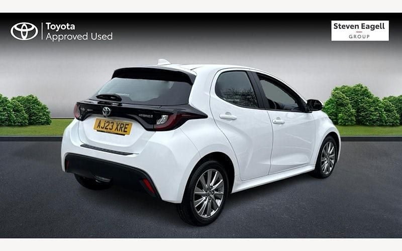 Used Toyota Yaris Hybrid 116 HP (85 kW) 2026 Hatchback