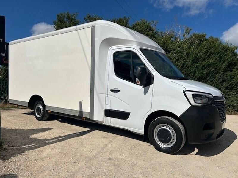Used Renault Master Business 145 HP (106 kW) 2023 White Van