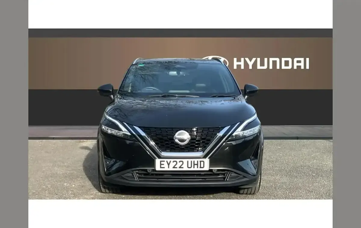 Used Nissan Qashqai Tekna 155 HP (114 kW) 2022 Black SUV