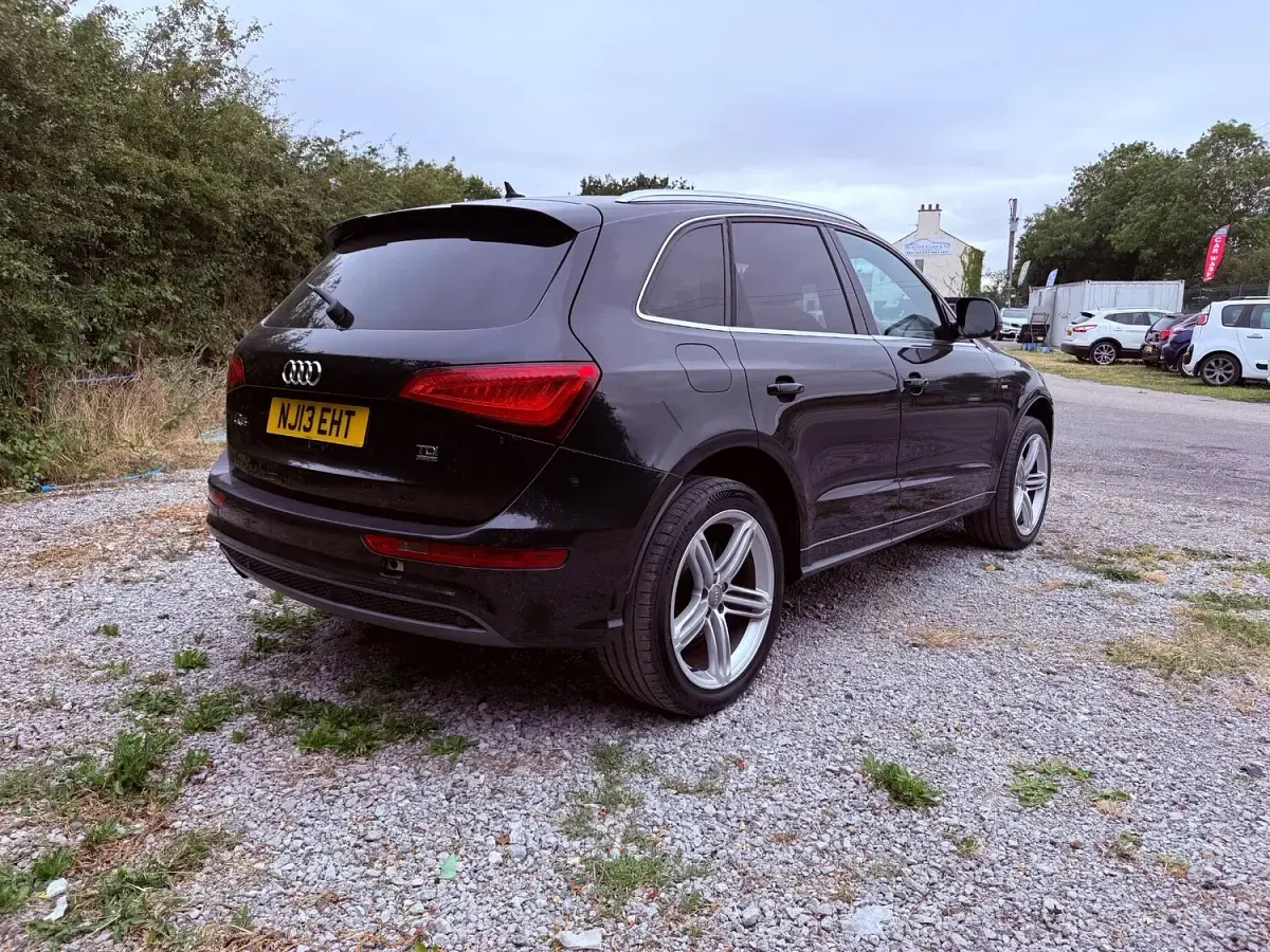 Used Audi Q5 S-line plus 190 HP (139 kW) 2013 Black SUV