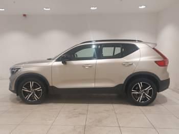 Used Volvo XC40 Plus 197 HP (144 kW) 2023 Gold SUV