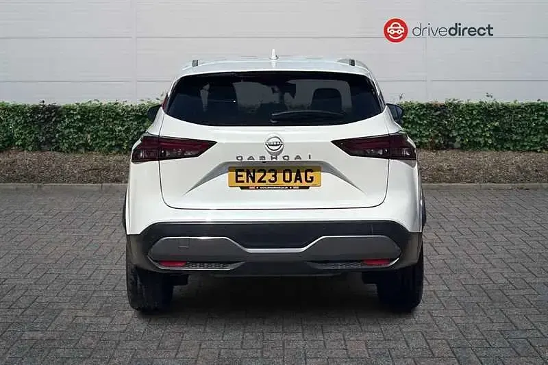 Used Nissan Qashqai N-Connecta 158 HP (116 kW) 2023 White SUV