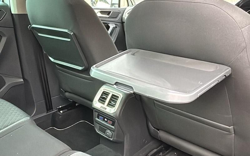 Used 2018 VW Tiguan SE SUV | £14,999 (Fair price) - Image 1/4