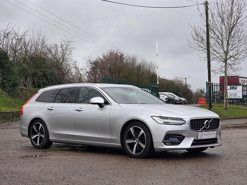 Used Volvo V90 R-Design 235 HP (172 kW) 2017 Silver Estate