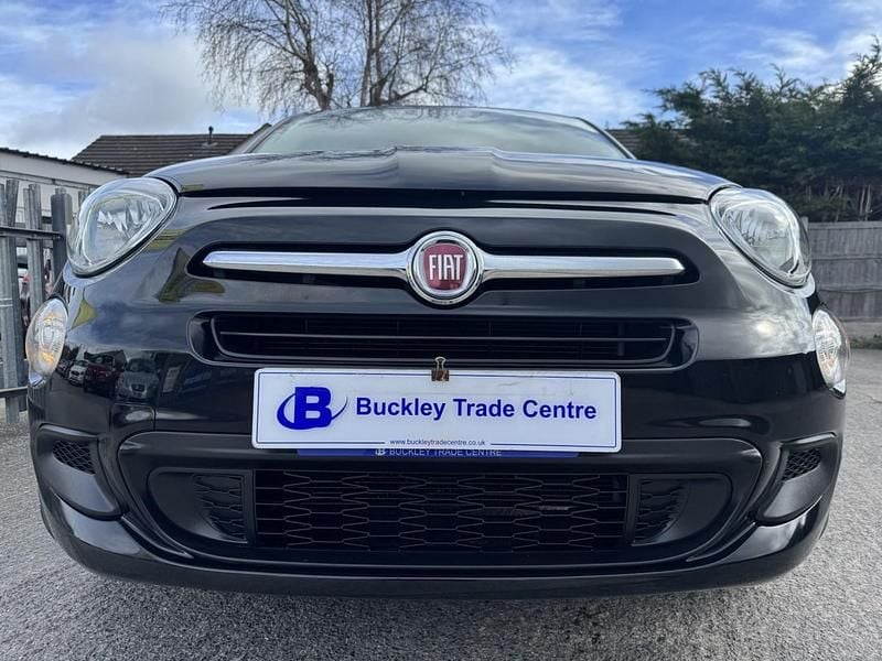 Used Fiat 500X Pop 110 HP (80 kW) 2016 Black SUV