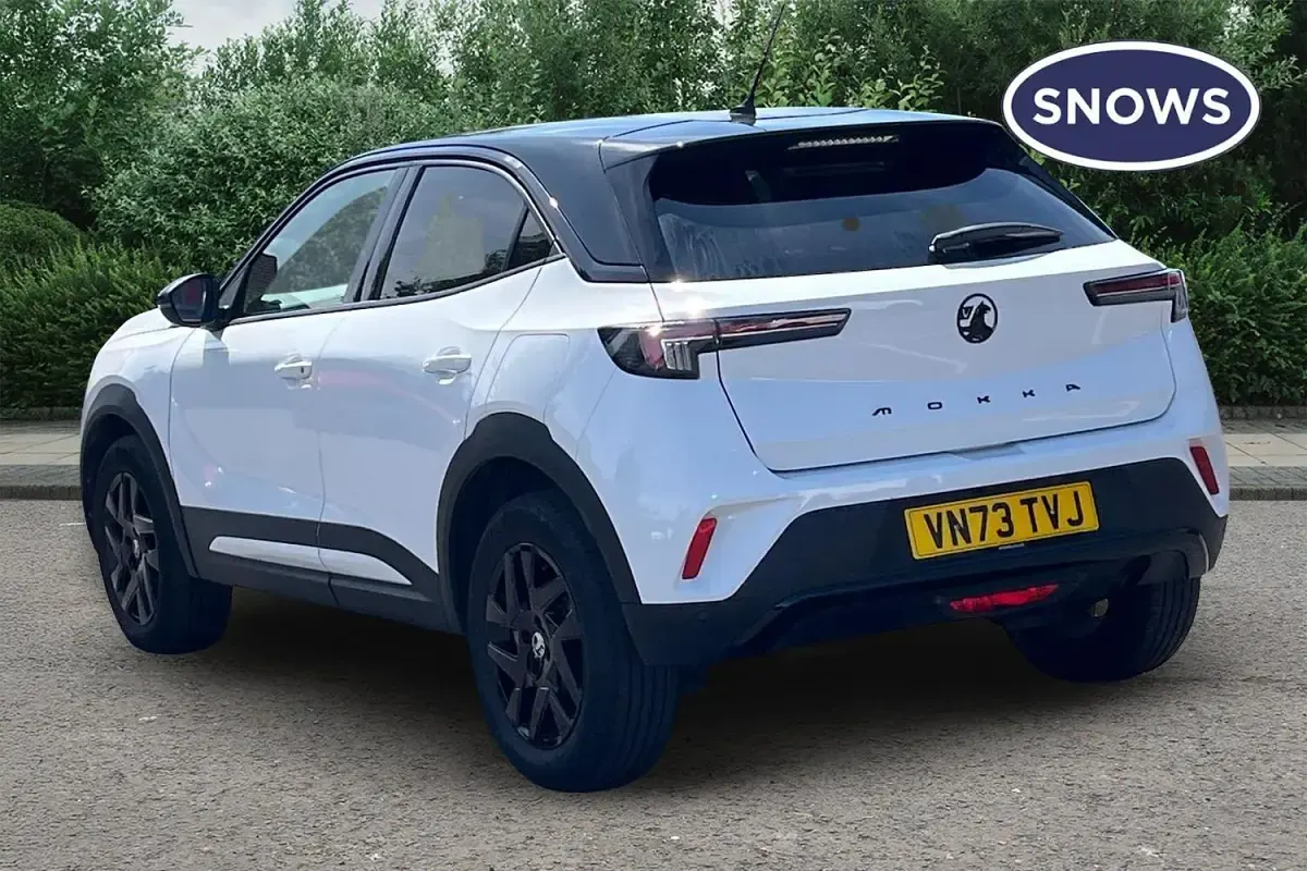 Used Vauxhall Mokka S 100 HP (73 kW) 2023 White SUV