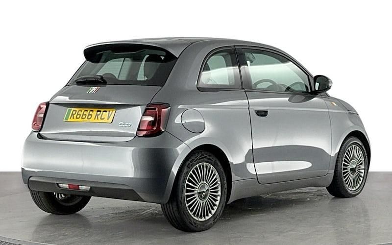 Used Fiat 500e Icon 86 kW (118 HP) 2023 Hatchback