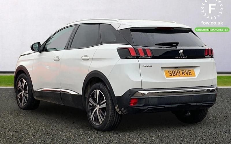 Used Peugeot 3008 Allure 177 HP (130 kW) 2019 White SUV