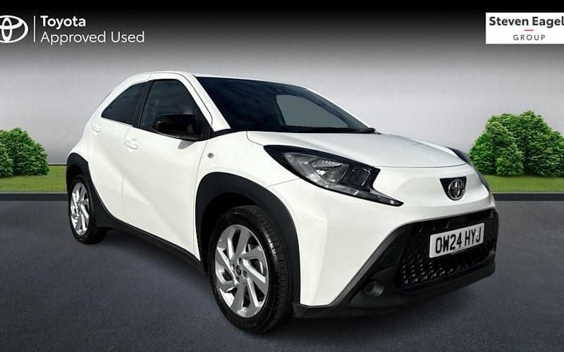 Used Toyota Aygo X PURE 72 HP (52 kW) 2025 SUV