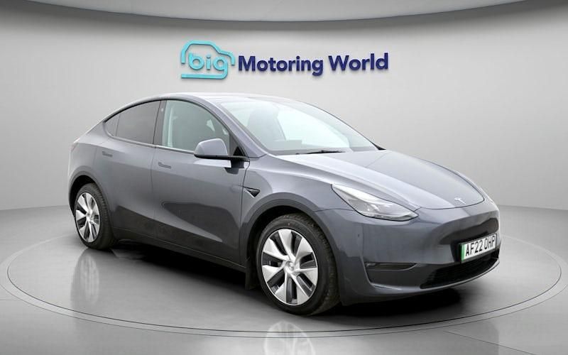 Used Tesla Model Y Long Range AWD 286 kW (389 HP) 2025 SUV