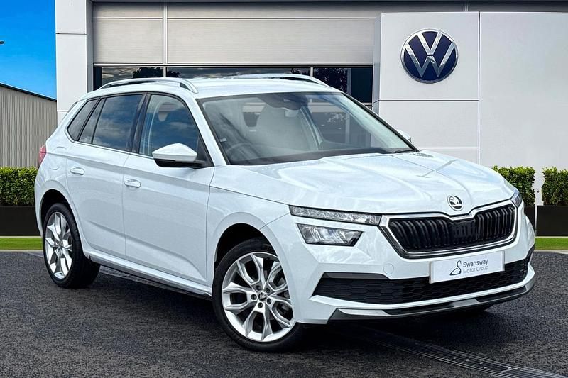 White Used 2021 Skoda Kamiq SE L SUV | £15,190 (Fair price) - Image 1/4