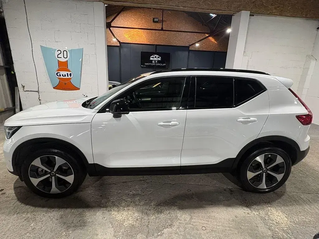 Used Volvo XC40 2024 White SUV