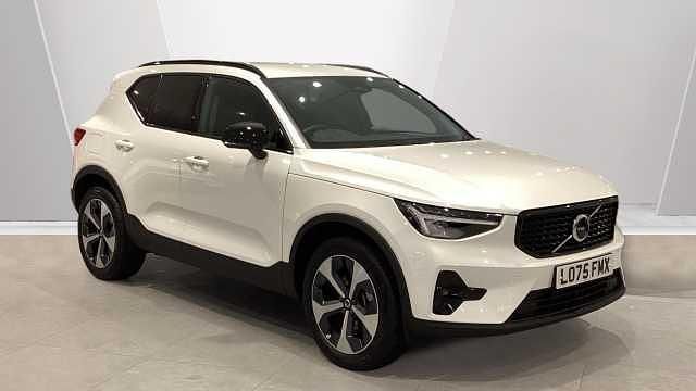 New Volvo XC40 Plus 161 HP (118 kW) 2026 SUV