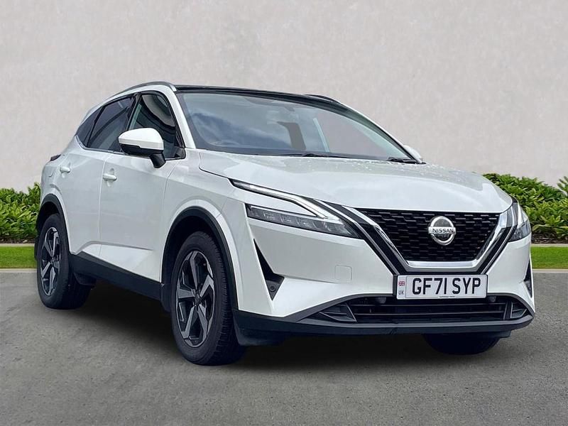 White Used 2021 Nissan Qashqai SUV | £13,899 (Fair price) - Image 1/4