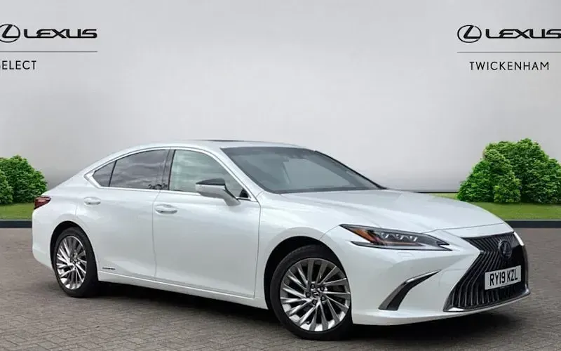Gebraucht Lexus ES300H 218 PS (160 kW) 2021 Limousine
