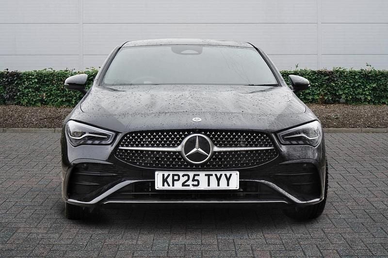 Used Mercedes CLA200 AMG Line Premium 163 HP (119 kW) 2025 Black Estate