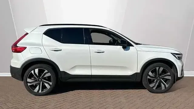 Usado Volvo XC40 Ultra 161 HP (118 kW) 2025 Branco SUV
