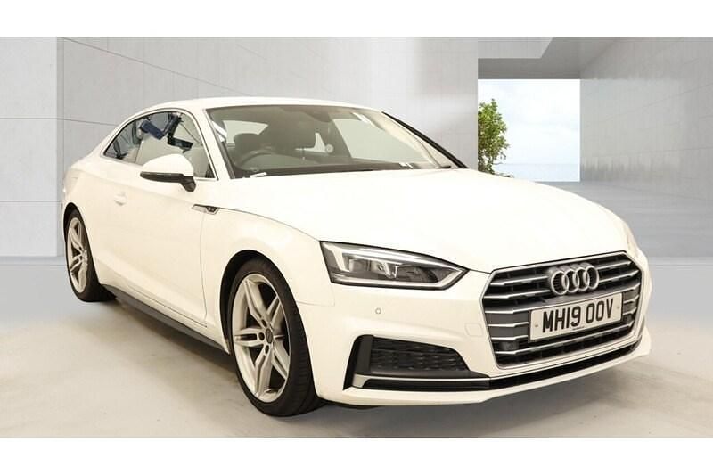Used Audi A5 S-Line 150 HP (110 kW) 2019 White Coupe