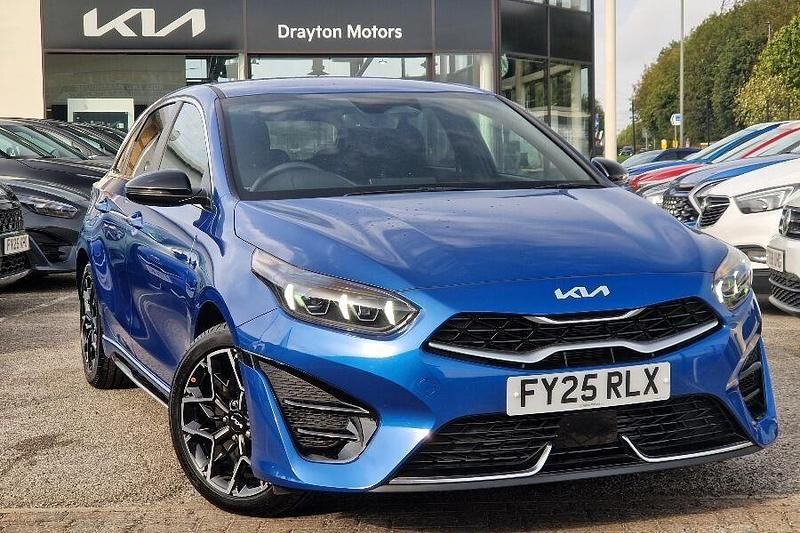 Blue Used 2025 Kia Ceed 2 Hatchback | £21,400 (A bit pricey) - Image 1/4