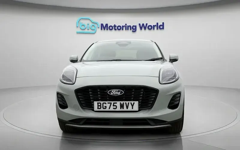 Begagnad Ford Puma Titanium 125 HK (91 kW) 2025 Grå SUV