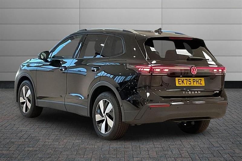 Used VW Tiguan Match 150 HP (110 kW) 2025 Grenadilla black SUV